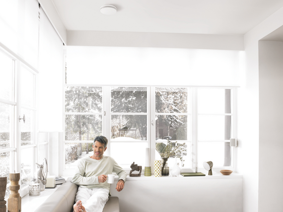 Stock Content ComfoValve Luna Comfortable indoor ventilation Front view