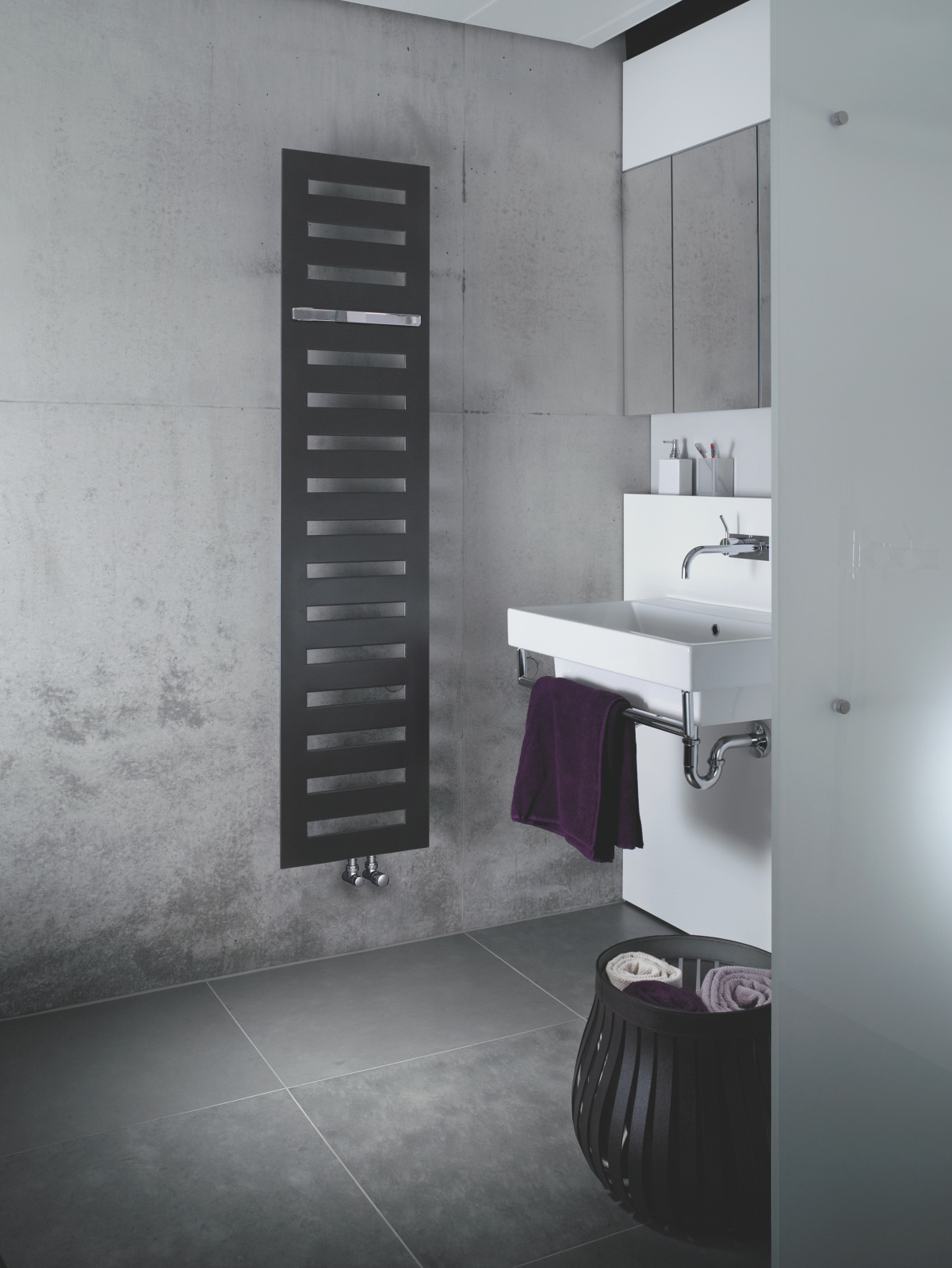 Zehnder_RAD_Metropolitan-Bar-HY_MEP Rendering Zehnder Metropolitan Bar Decorative radiator Front view