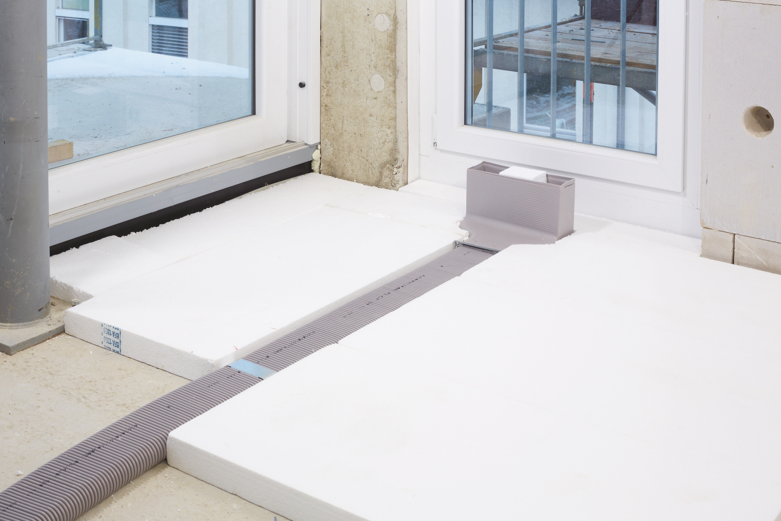 Reference Zehnder ComfoTube flat 51 Comfortable indoor ventilation 