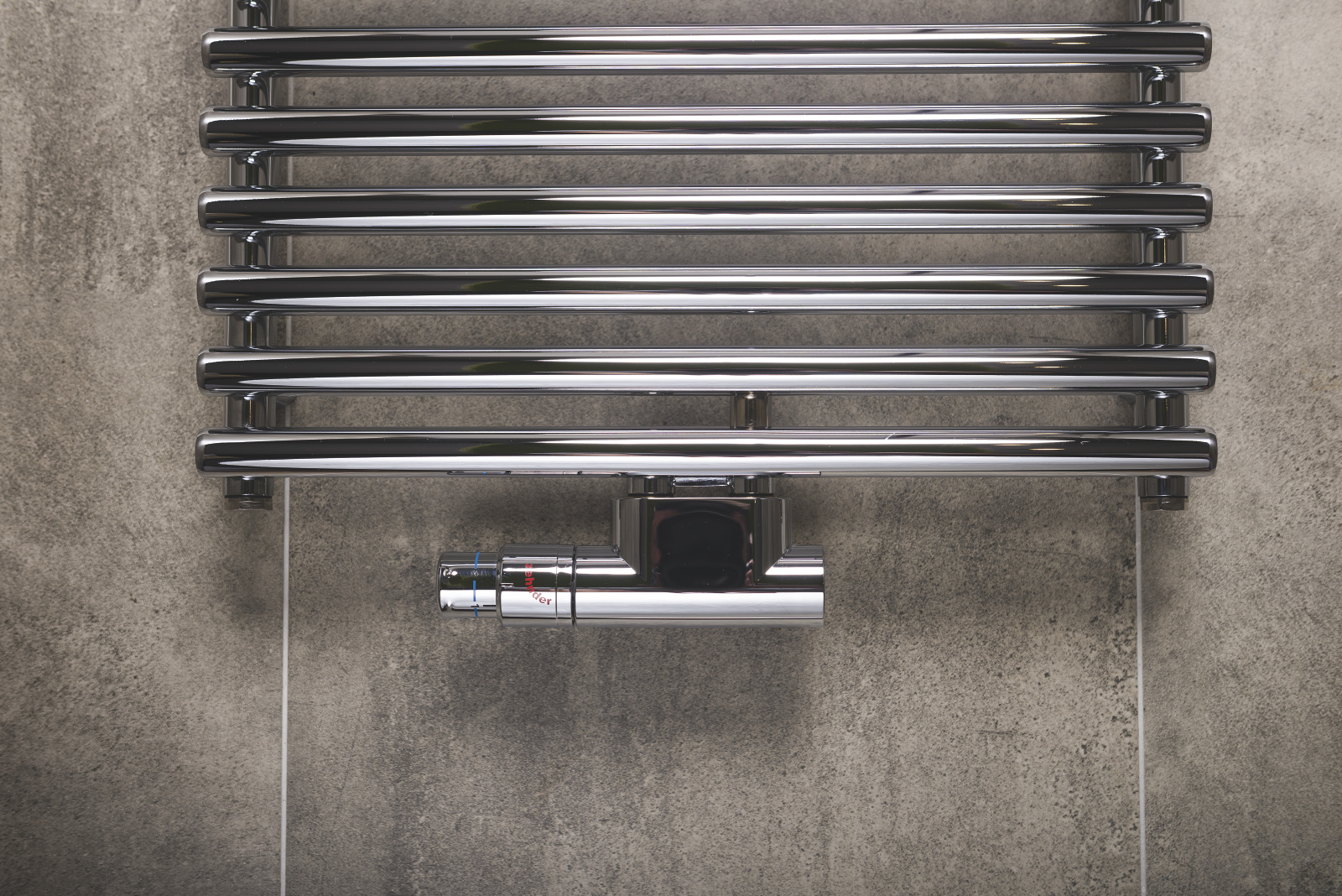 Focus Ovida Bow Decorative radiator Front view