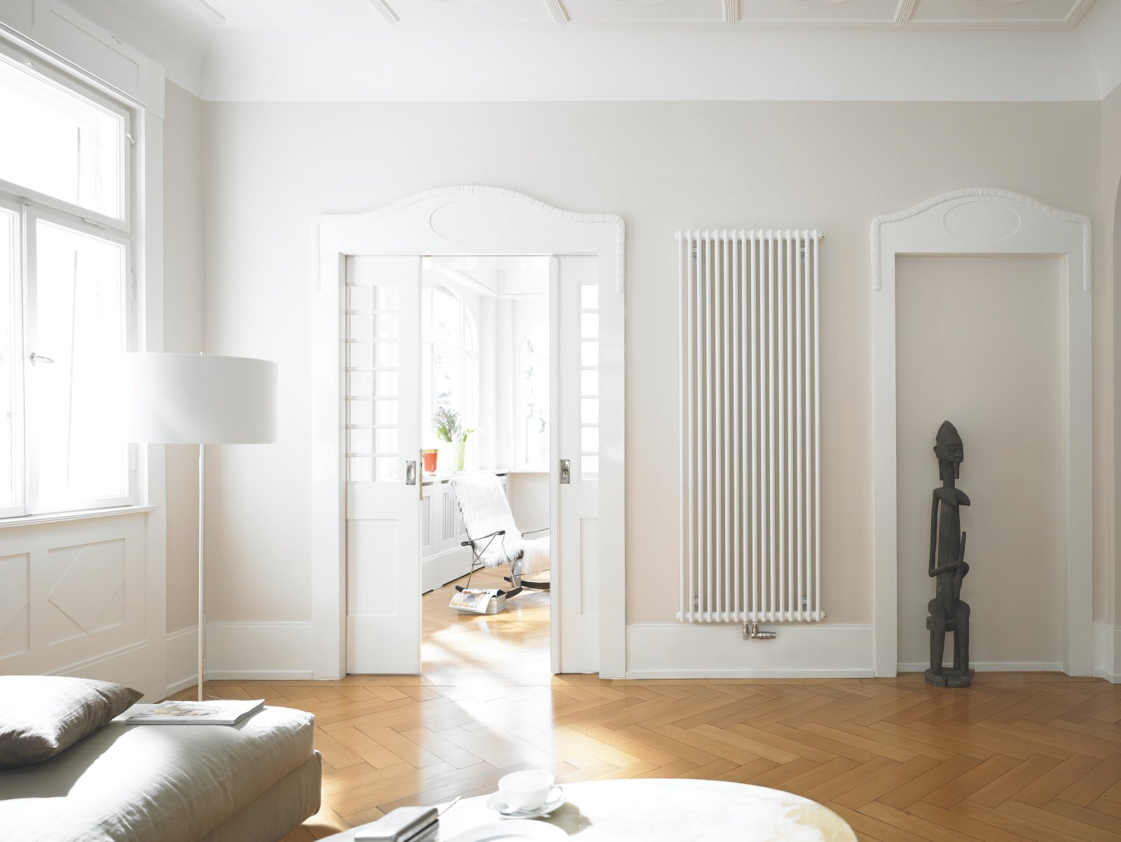 Stock Content Zehnder Charleston Decorative radiator Front view